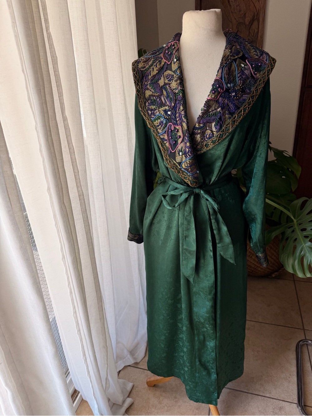 Vintage Victoria’s Secret Green Satin Beaded Robe M/L